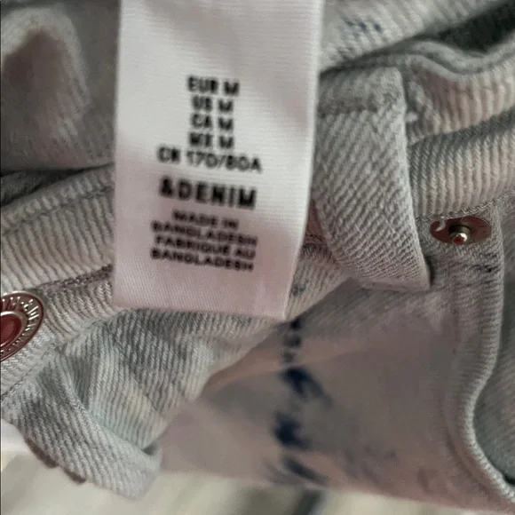 Tie-Dye Denim Mini Skirt - Picture 3 of 5